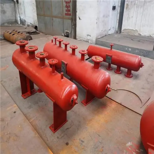 宝塔分集水器安装高度